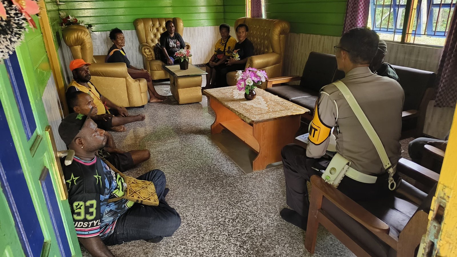 Kapolres Nabire AKBP Samuel D. Tatiratu Pastikan Proses Hukum Laka Lantas Kalibobo Berjalan Sesuai Prosedur