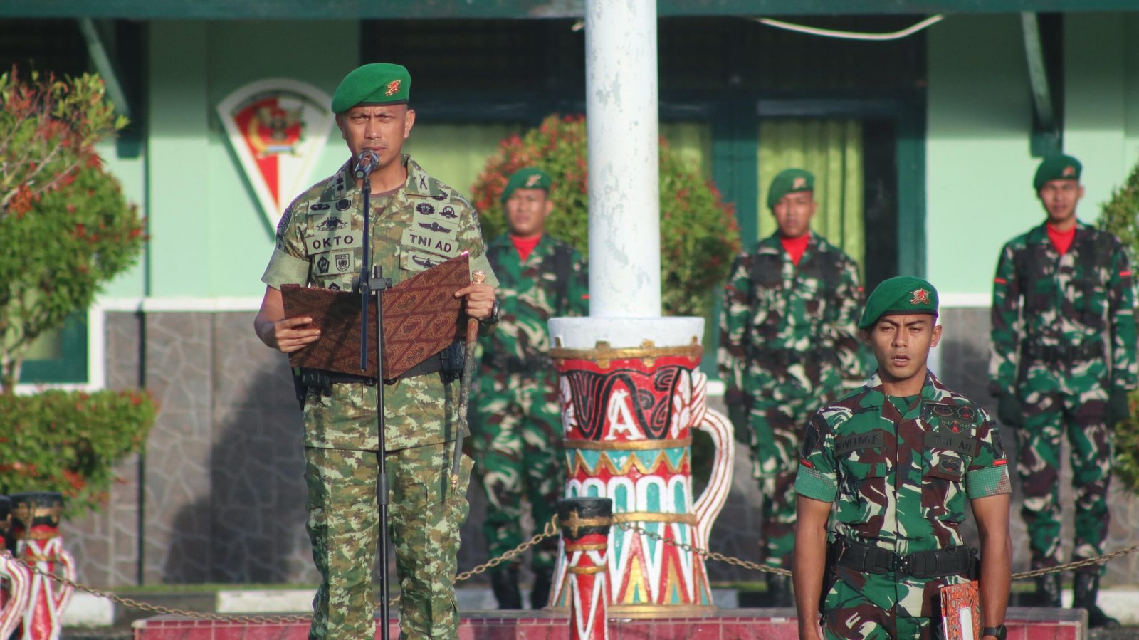 Letkol Okto Hutabri Tanimba: Upacara 17-an Jadi Penguat Komitmen Prajurit Yonif 804/DBAY di Papua Tengah