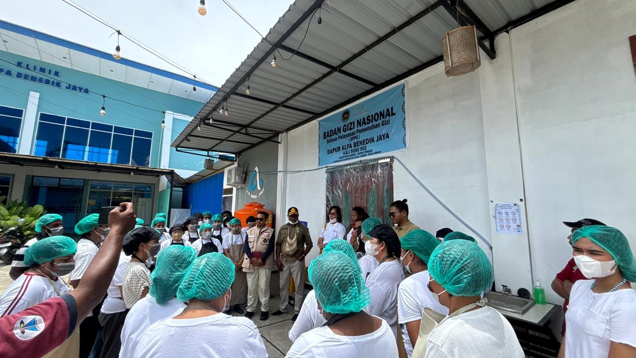 Ketua Yayasan ABJ Apresiasi Sidak Satgas MBG Nabire, Dapur SPPG Kalisusu 002 Dinyatakan Siap Beroperasi