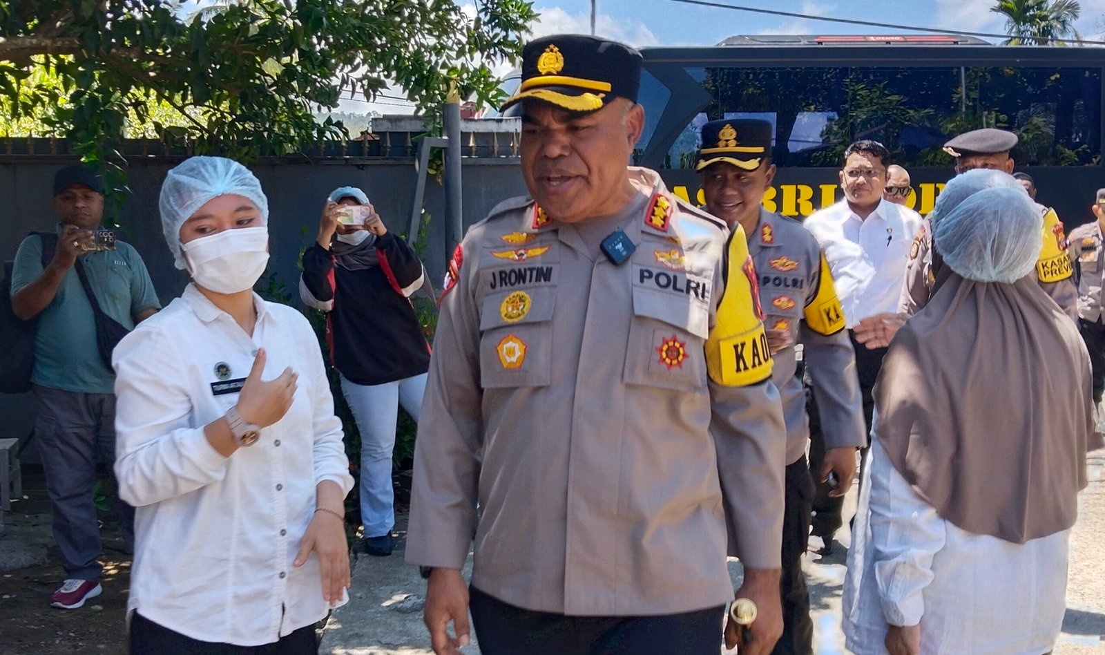 Tinjau Dapur SPPG 003 Siriwini di Nabire, Kapolda Papua Tengah, Kombes Pol, Jermias Rontini: Ini Salah Satu yang Terbaik yang Pernah Saya Lihat