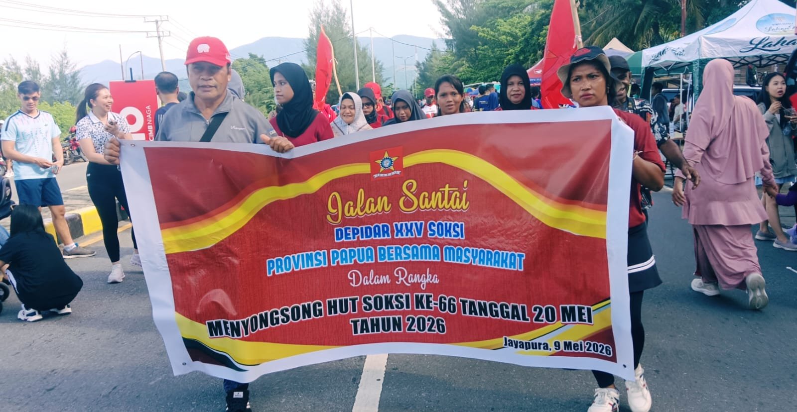Menyongsong HUT Ke-66, DEPIDAR XXV SOKSI Papua Gelar Jalan Sehat