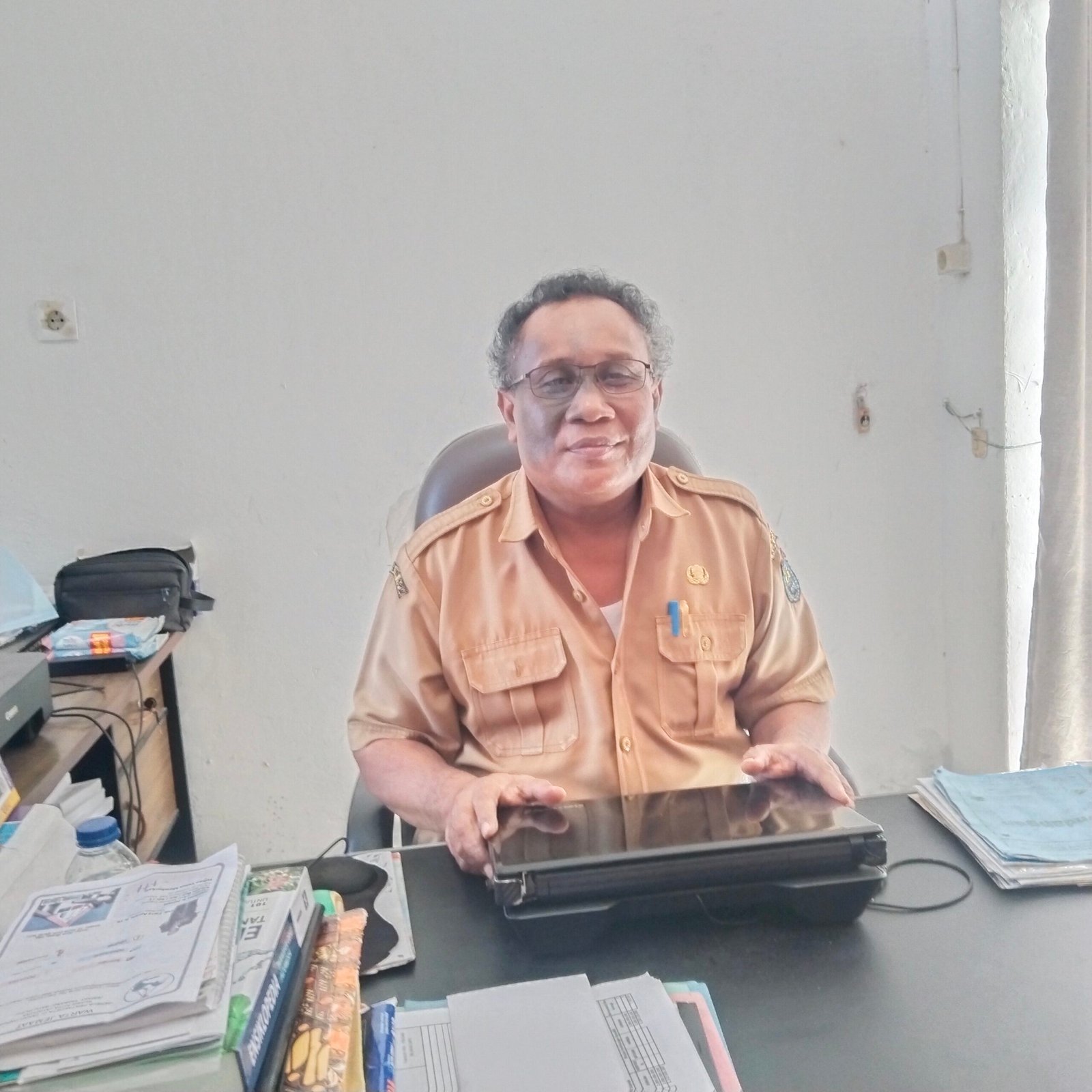 “Kadisnaker Yapen Tegas: SBSI Belum Terdaftar, Aktivitas Demo di PT SWPI Dinilai Ilegal dan Bisa Diproses Hukum”